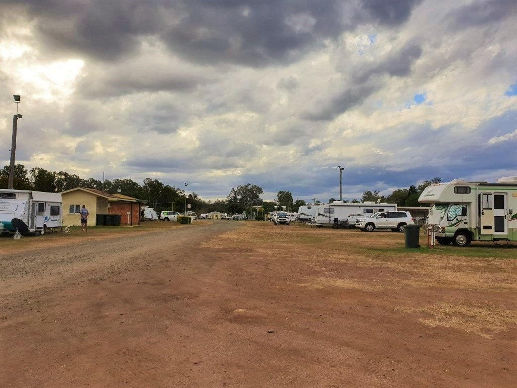 Gin Gin Showgrounds 20pn Queensland Fulltime Caravanning